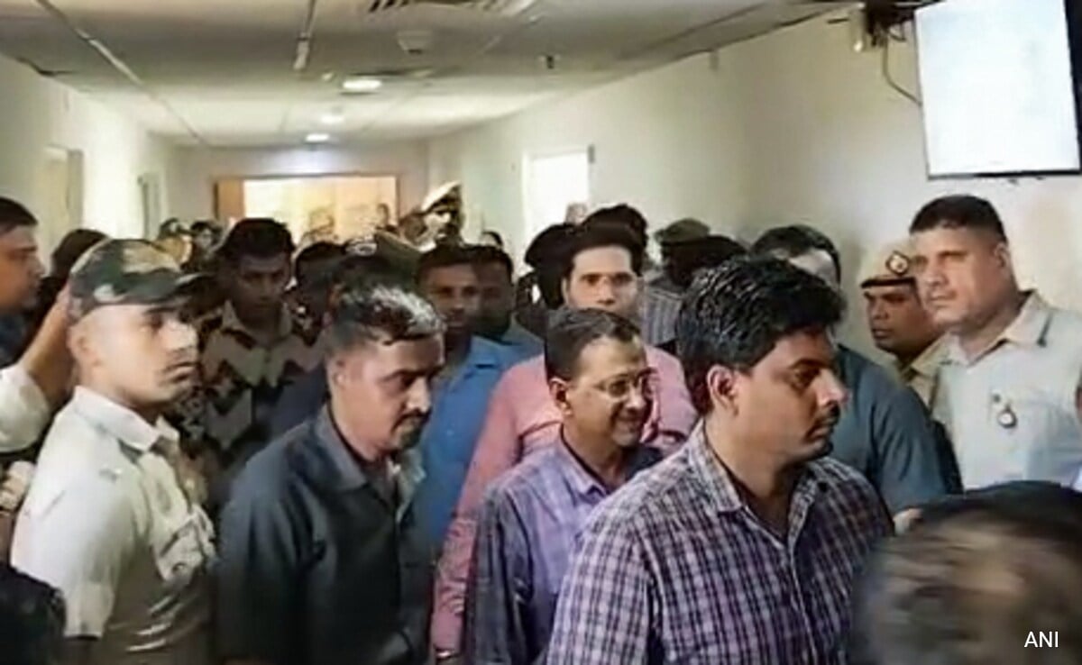 Hearing Begins In Arvind Kejriwal's Petition Challenging Arrest